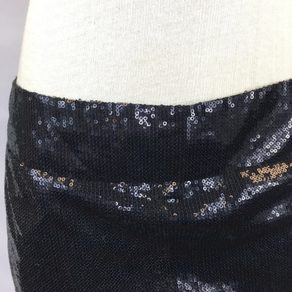 Black Sequin Mini Skirt Urban Vibe Medium - Picture 2 of 6